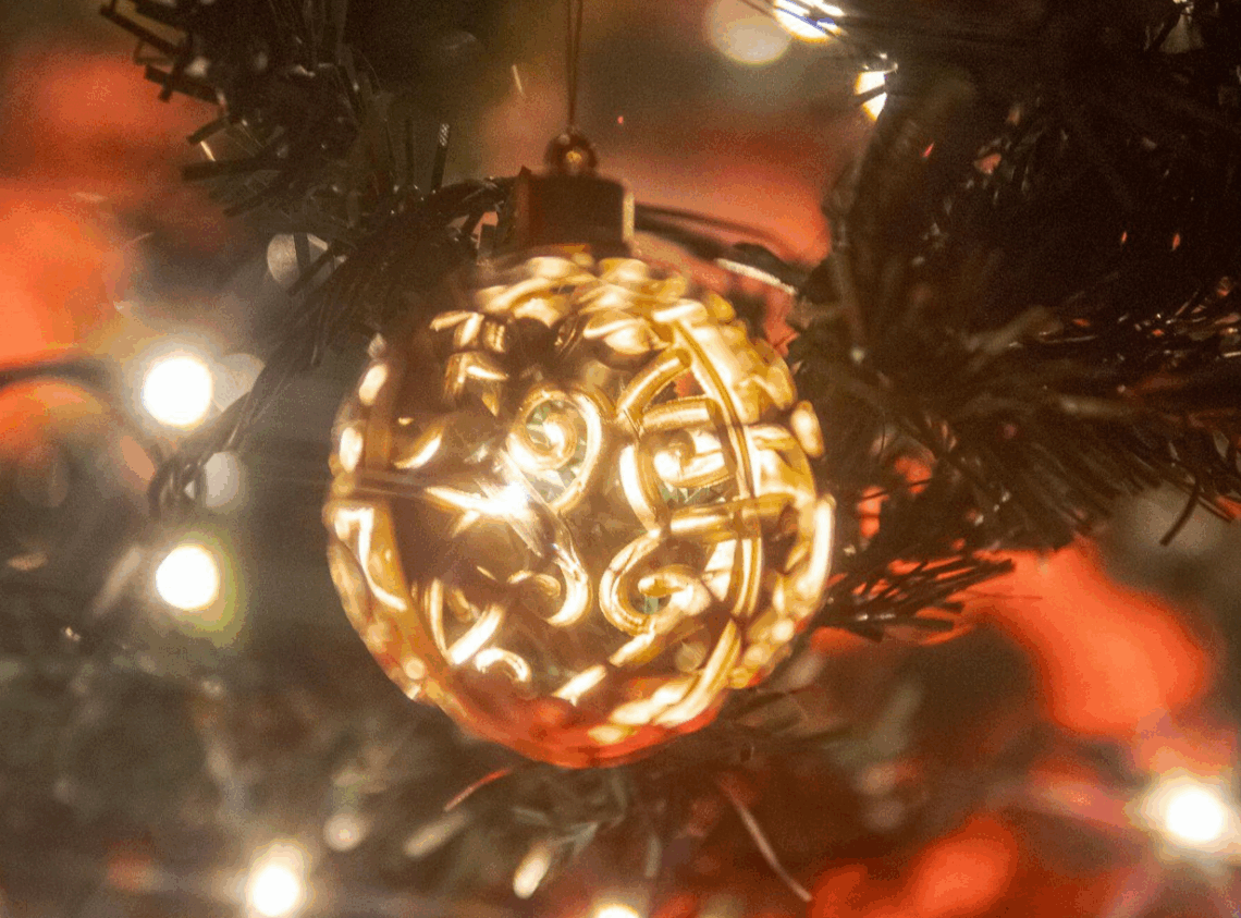 Best Deals on Artificial Christmas Trees